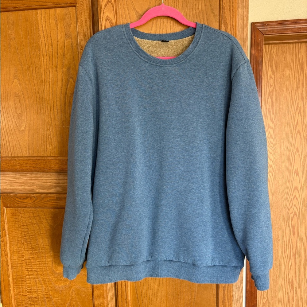 Fleece-lined Crewneck